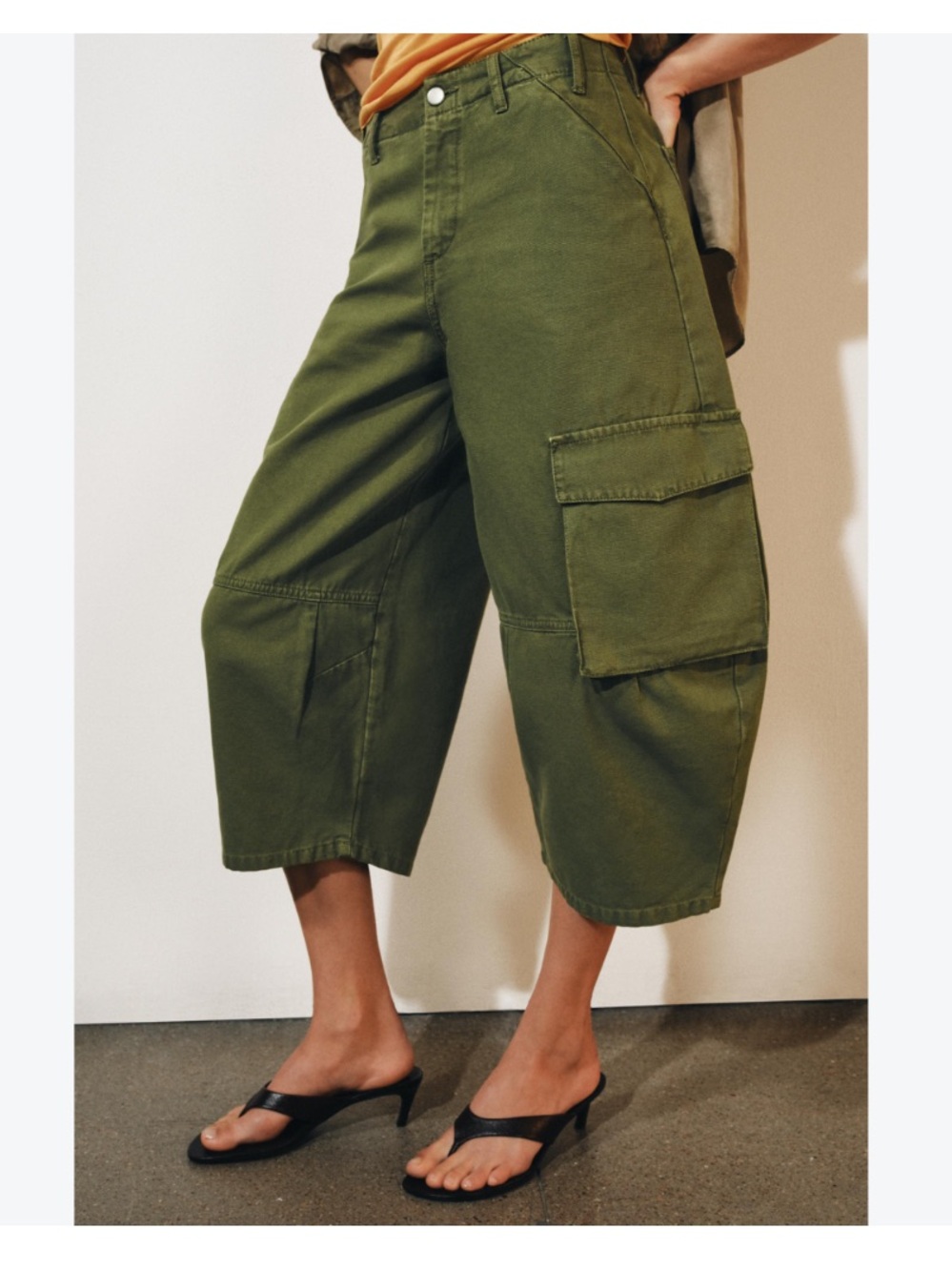 Zara Green Cargo Capri Pants sz 4